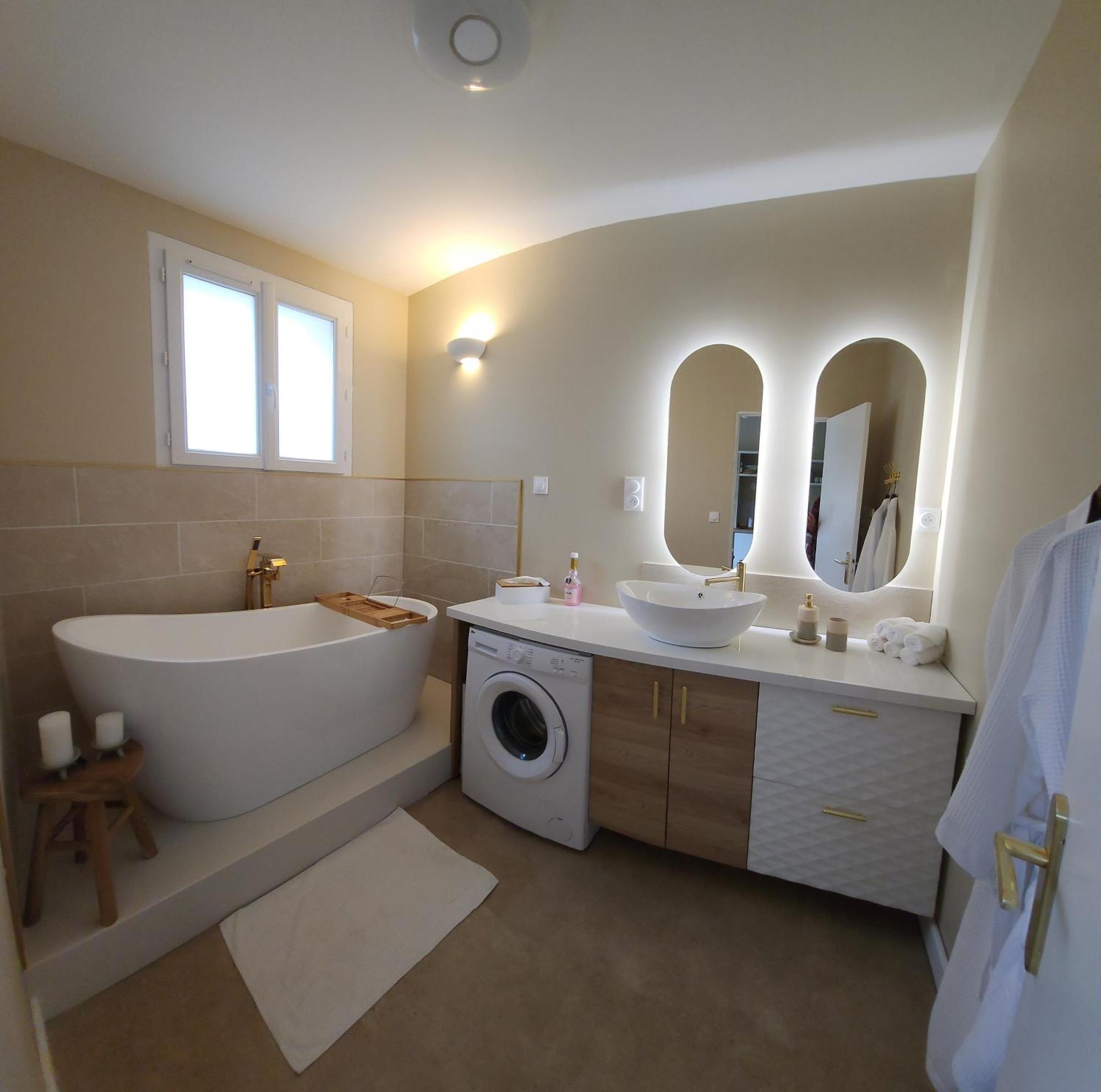 La Suite 1828 Hure Bagian luar foto